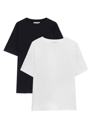 Balení ležérních triček s krátkými rukávy