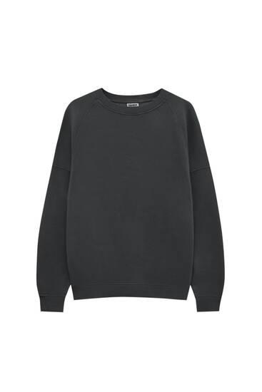Basic washed-effect sweatshirt