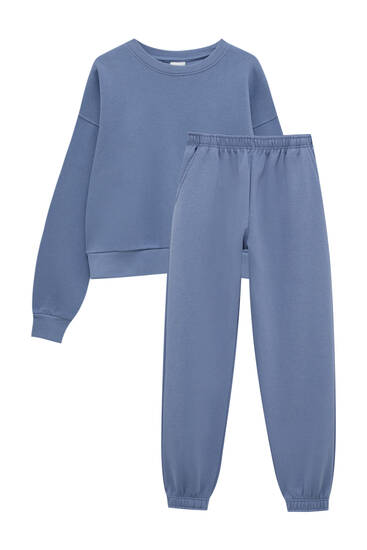 Pack of sweatshirt and jogging trousers 