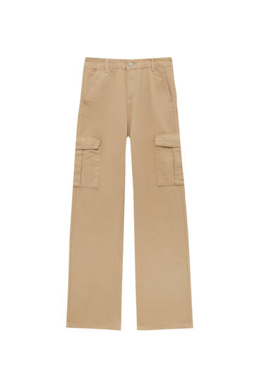 Pantalones cargo pull online and bear