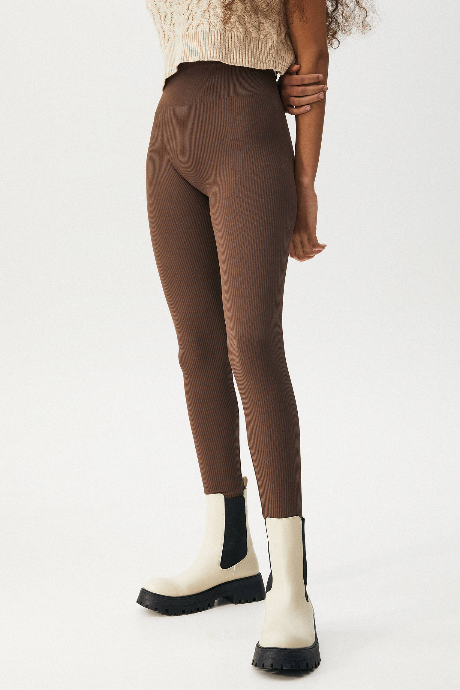 Pull \u0026 Bear - Seamless ribbed leggings