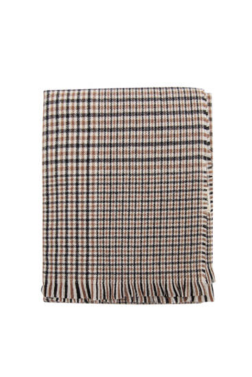 Soft knit houndstooth scarf