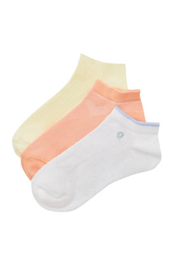 Sada barevných kotníčkových ponožek