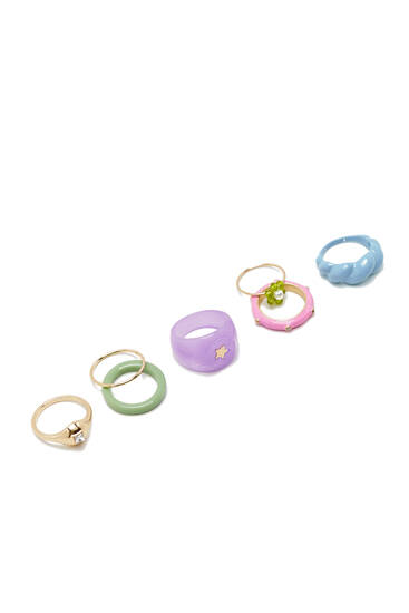 Ring-Set mit 7 Ringen aus farbigem Kunstharz