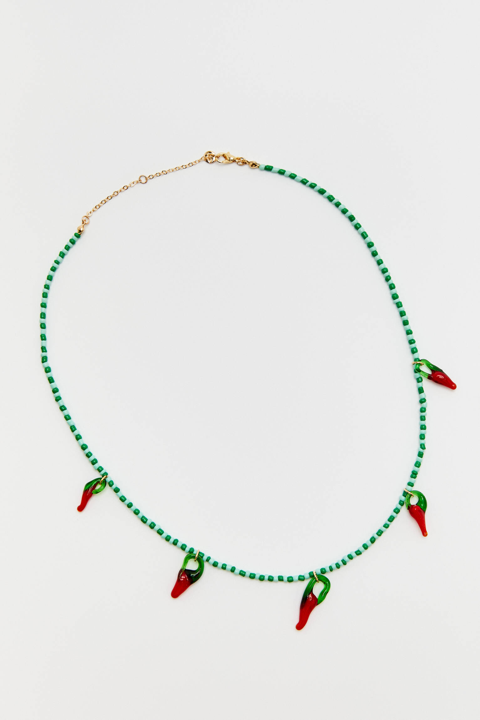 Pull & Bear Necklace with chilli details