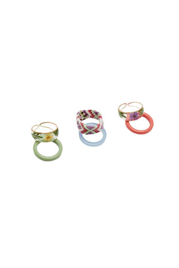 Pack of 7 rings with dried flower detail