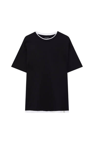 Short sleeve T-shirt with contrast neck