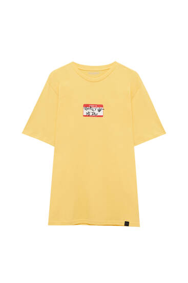 Coloured T-shirt with contrast front slogan