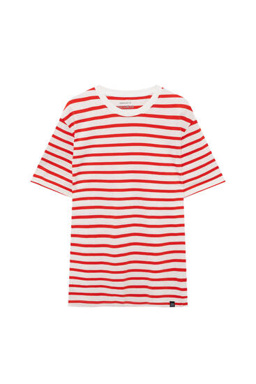 Thin-striped basic T-shirt