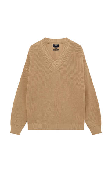 Široki pulover V-izreza