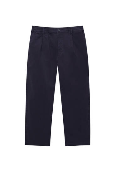 Chino trousers with an elastic waistband