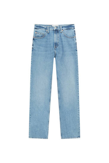Comfort fit straight-leg jeans