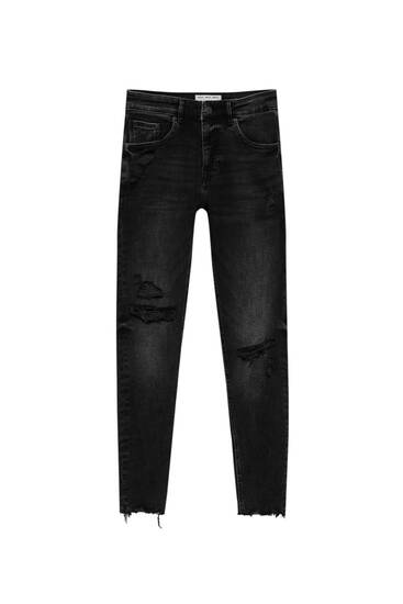 Prémiové extra úzké džíny s detailem roztržení