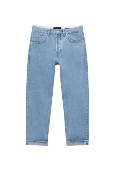 Jeans standard fit detalle lavado