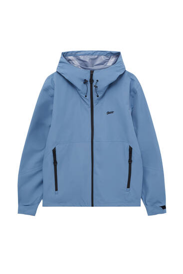 Cazadora técnica waterproof - PULL\u0026BEAR