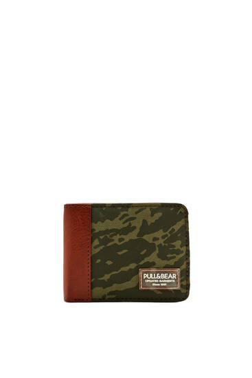 Camouflage print wallet