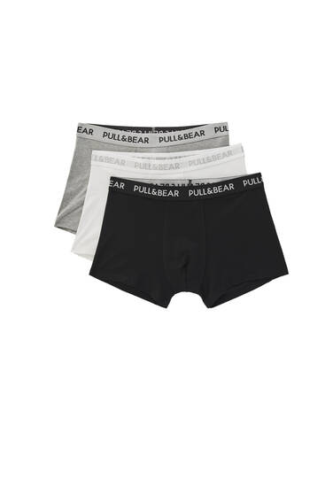 Pack of basic boxers