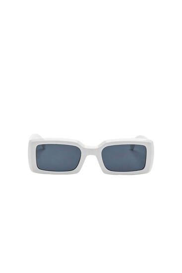 Sonnenbrille mit weißem Kunststoffgestell