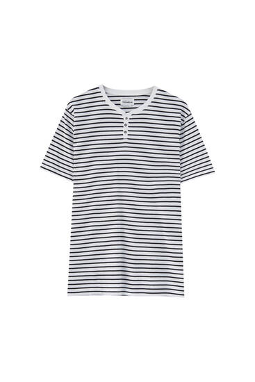 Striped henley collar T-shirt