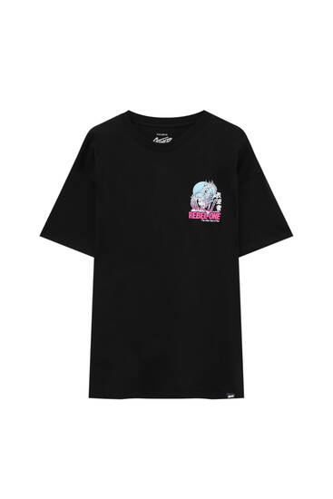Black T-shirt with contrast illustration