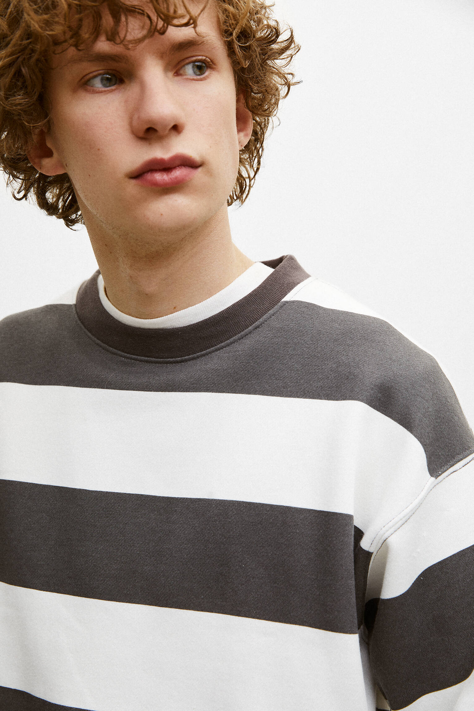 Hombre PULL\u0026BEAR Sudadera gris STWD | Sudaderas \u003c ExtraLabs Software