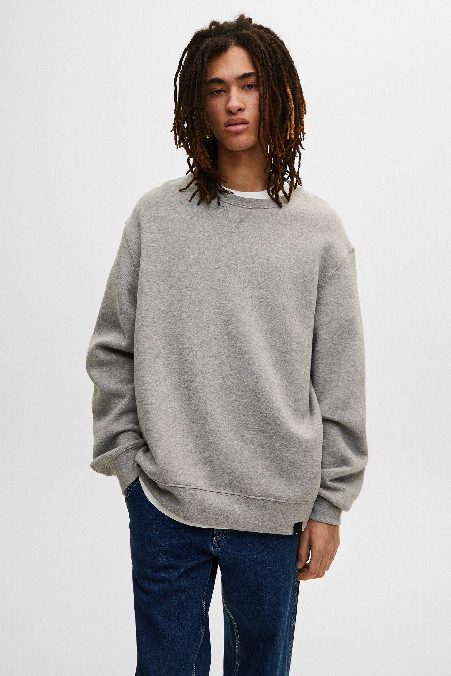 Pull \u0026 Bear - Sudadera básica cuello redondo color