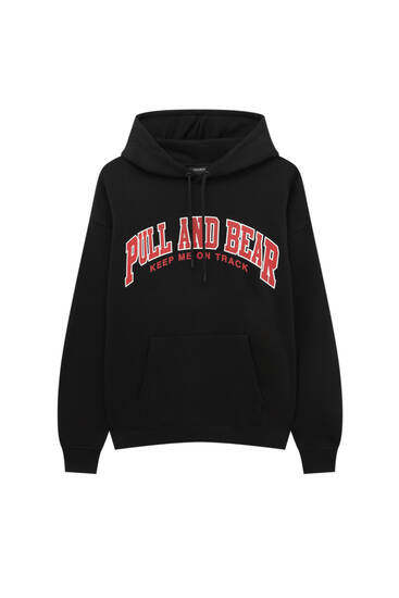 Basic hoodie with front logo