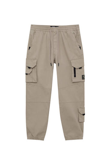 Joggers with cargo pockets