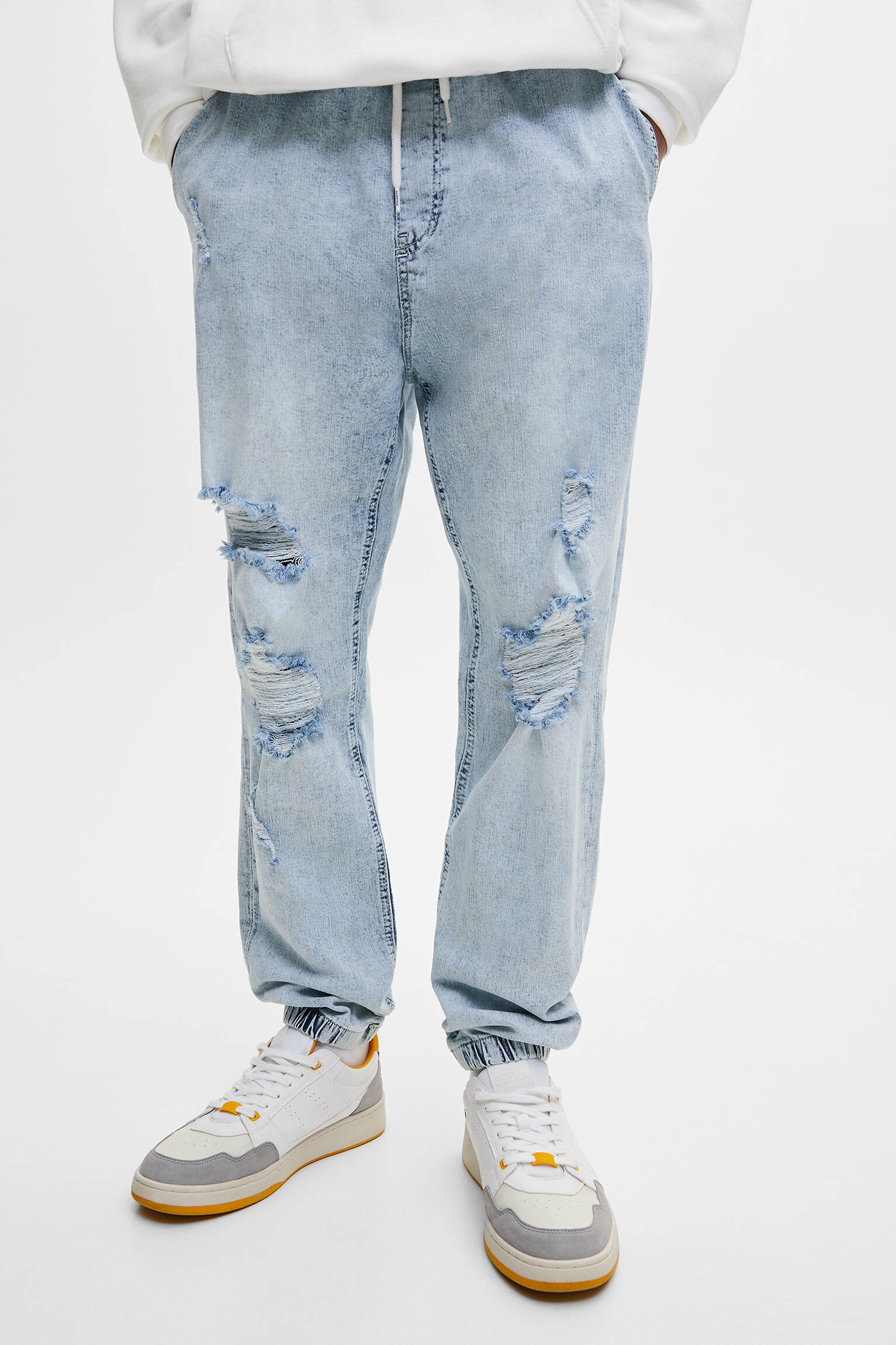 jogger jeans pull and bear