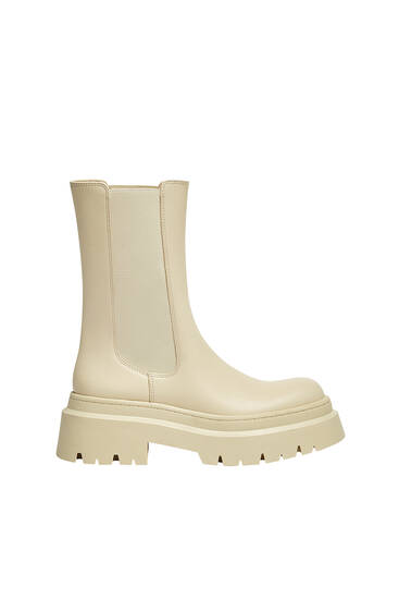 pull and bear boots review