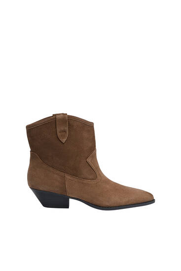Botas e Botins de Mulher - Primavera Verão 2022 | PULL\u0026BEAR