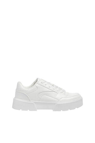 Casual track sole trainers