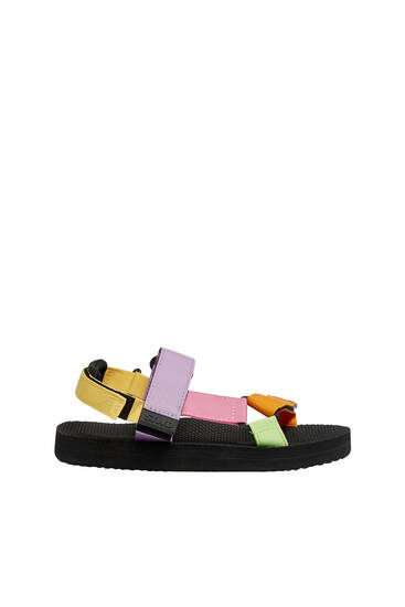 Descubre la Colección de Zapatos de Mujer | PULL\u0026BEAR