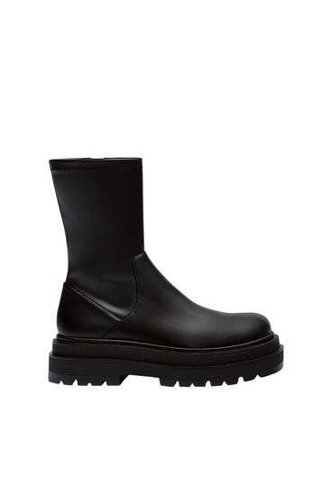 pull on stretch ankle boots