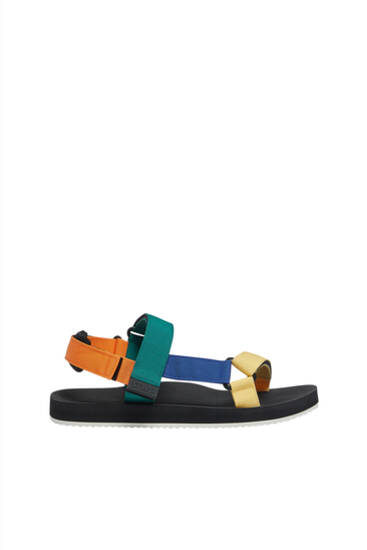 Sandalias - Zapatos - Hombre - PULL\u0026BEAR España