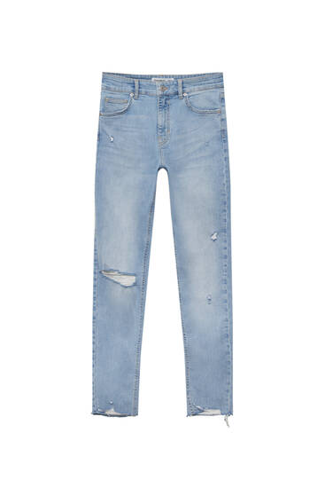 Skinny-Jeans mit halbhohem Bund und Rissen