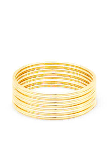 7-pack of golden bracelets