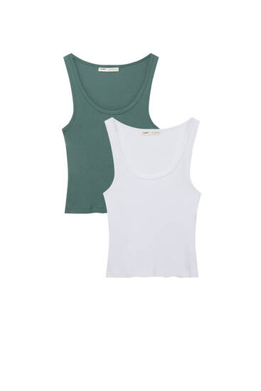 Pack of tank tops