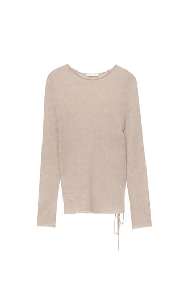 Fine knit jumper with side gathering