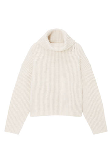 Pletený sveter s maxi golierom