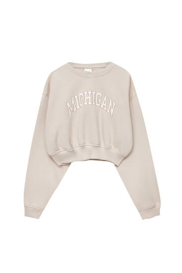 Cropped sweater in college-stijl