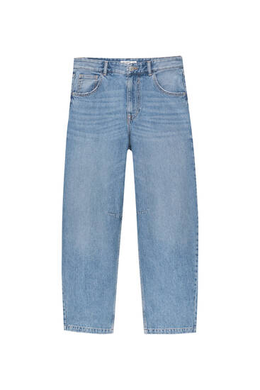 Low-rise balloon fit jeans with darts