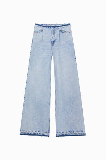 Wide-leg jeans with no waist