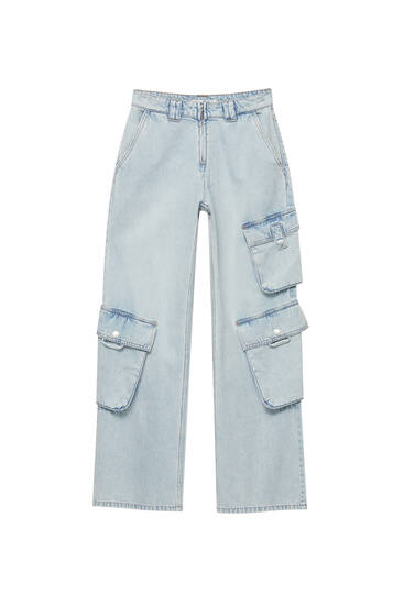 Wide-leg multi-pocket cargo jeans