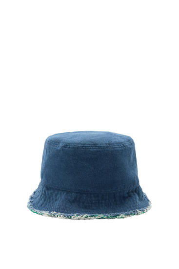 Denim bucket hat with fringing