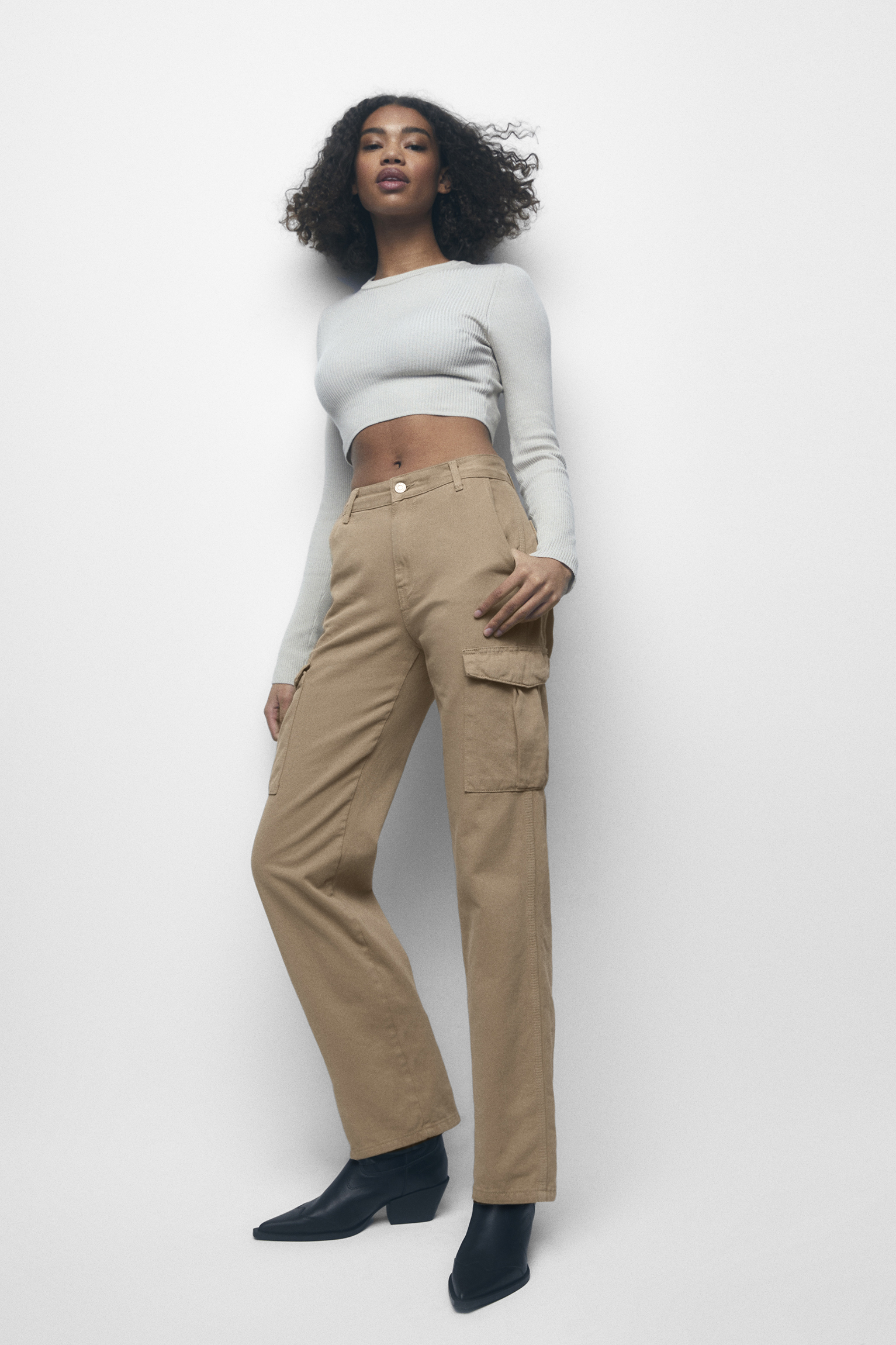 Top more than 62 khaki cargo trousers womens latest - in.cdgdbentre