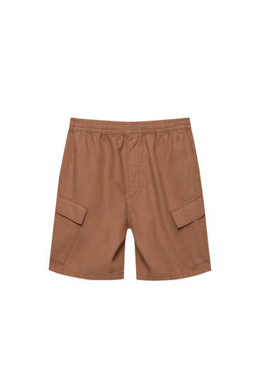 Rustic cargo Bermuda shorts