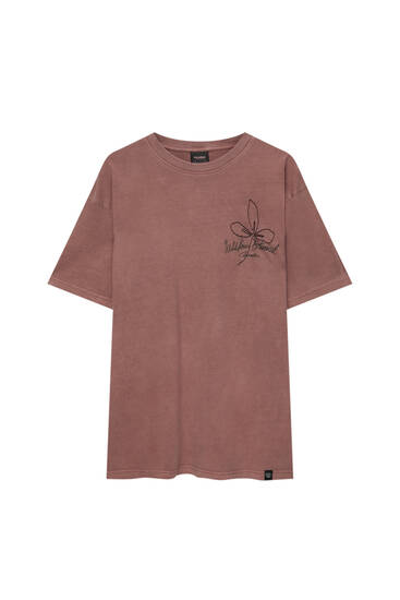 Short sleeve embroidered flower T-shirt