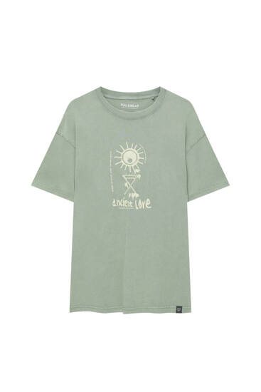 Green garment-dyed embroidered T-shirt