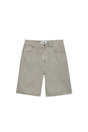 Baggy fit khaki denim Bermuda shorts